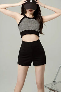 High-Waisted Velvet Casual Shorts – Figure-Flattering Fit for Effortless Style