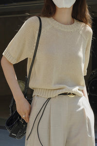 Round Collar Knit Top