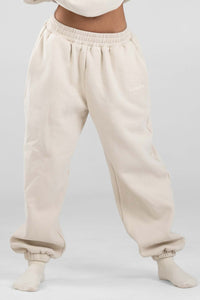 Embroidered Sweatpants – Cozy Fall Lounge Suit