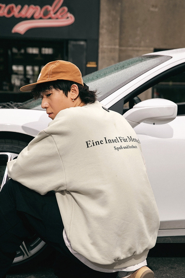 Retro American Graphic Crew Neck Sweatshirt – Oversized Pullover