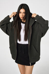 Retro-Inspired Loose-Fit Casual Sweater – Vintage Streetwear Style