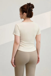 Women’s Plus Size Yoga T-Shirt – Built-In Chest Pad, Flattering Fit & Breathable Nylon