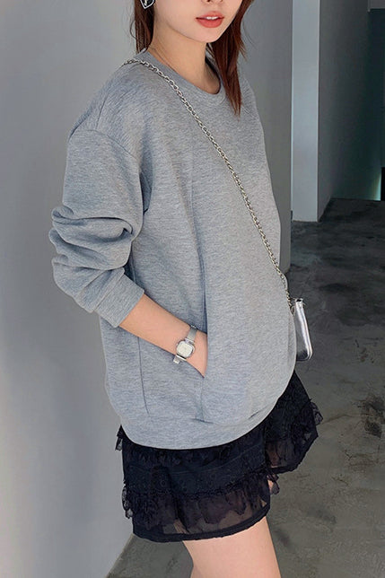 Round Neck Embroidered Sweatshirt