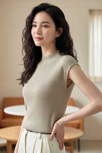 Slim-fit Wool Knit Top