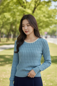 Twisted Pattern Round-Neck Sweater