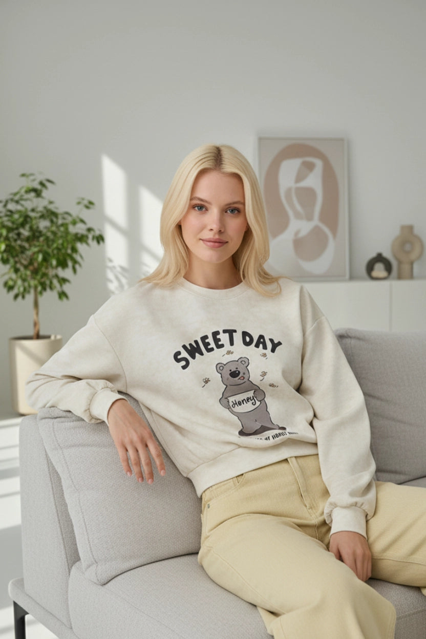 Bear Print Long Sleeve Sweatshirt