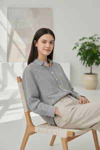 Loose-Fitting Blue Striped Shirt