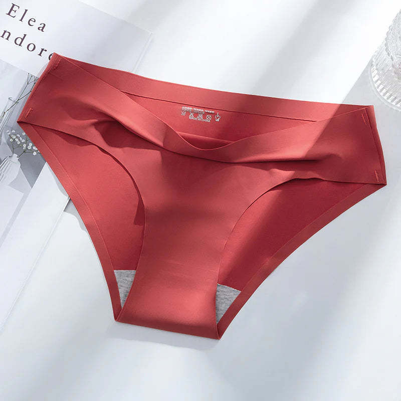 Seamless Ice Silk Cooling Underwear – High-Stretch & Antibacterial Panties for Ultimate Comfort