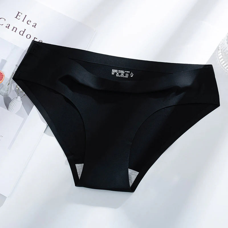 Seamless Ice Silk Cooling Underwear – High-Stretch & Antibacterial Panties for Ultimate Comfort