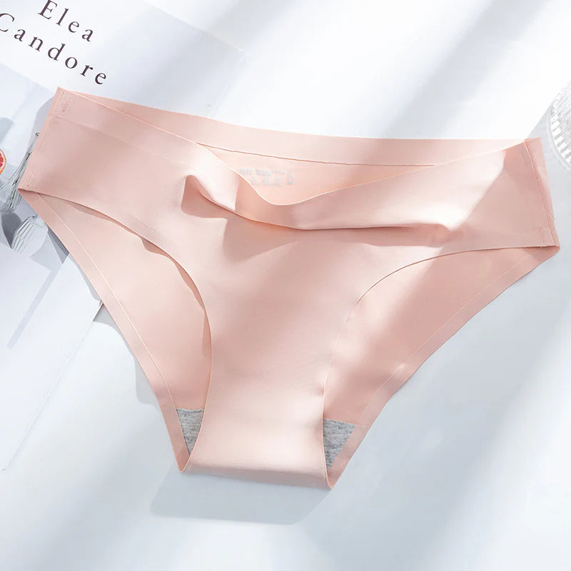 Seamless Ice Silk Cooling Underwear – High-Stretch & Antibacterial Panties for Ultimate Comfort