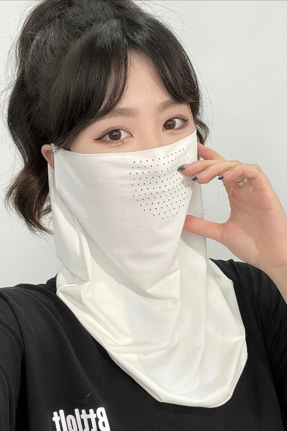 Breathable Sun Protection Face Cover for Outdoor Sports – with Ventilation Holes